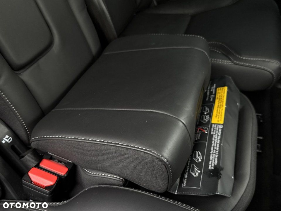 Volvo XC 90 - 13