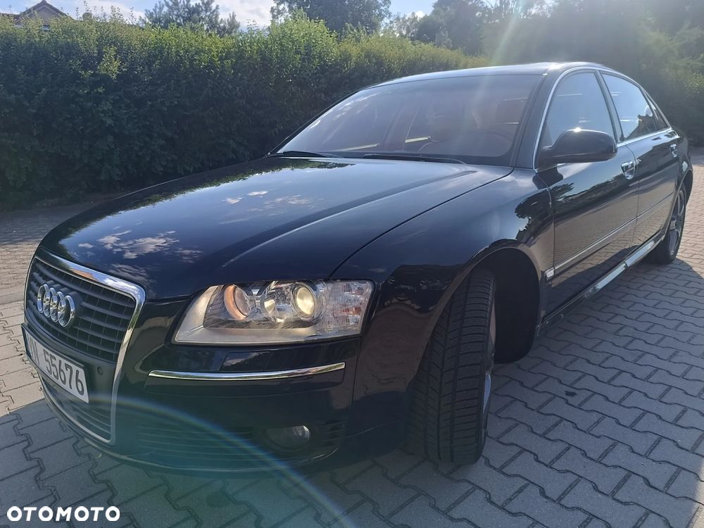 Audi A8 4.2 L Quattro - 7