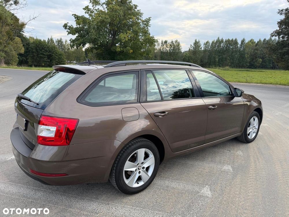 Skoda Octavia - 23