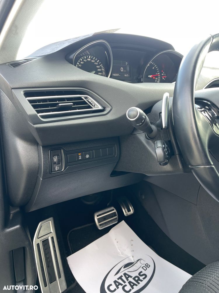 Peugeot 308 BlueHDi FAP 130 EAT6 Stop & Start Allure - 30