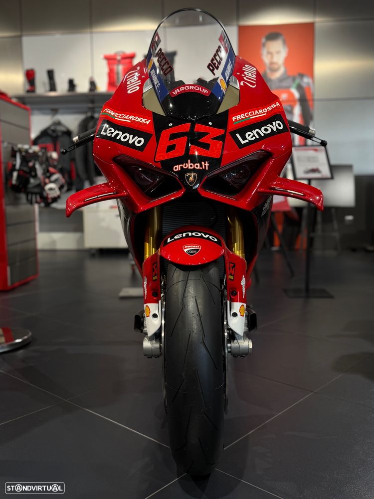 Ducati Panigale V4 Bagnaia 2022 World Champions Replica Nº88 - 3