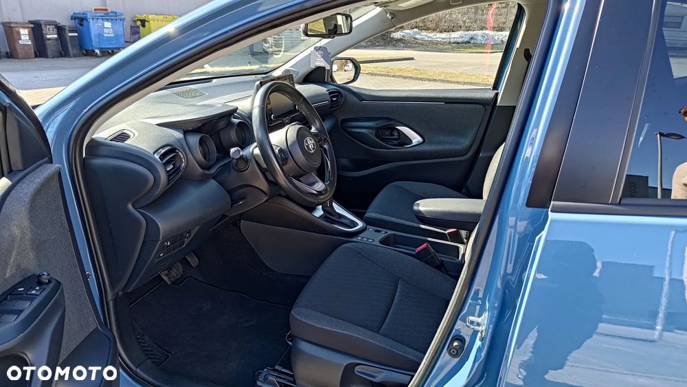 Toyota Yaris - 16