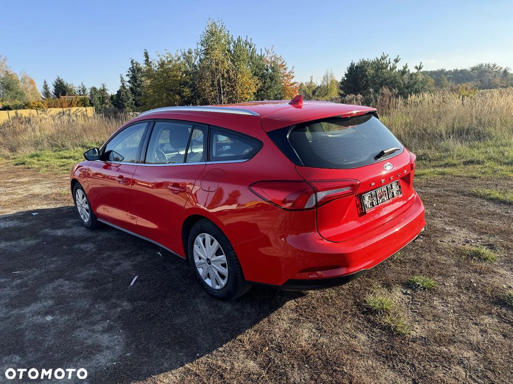 Ford Focus 1.5 EcoBlue Start-Stopp-System TITANIUM DESIGN - 15