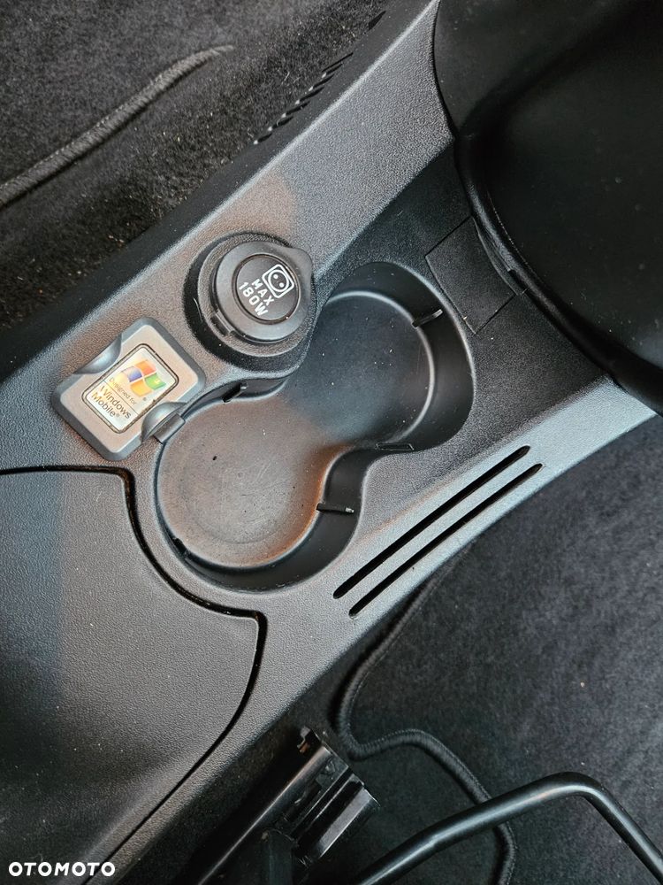 Lancia Ypsilon 1.4 8V Platino (4 os.) - 19