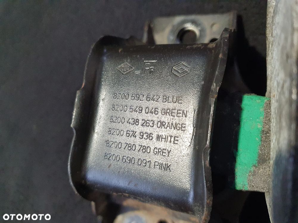 ŁAPA MOCOWANIE SILNIKA RENAULT SCENIC II 1.9 DCI 8200437465 8200592642 - 2