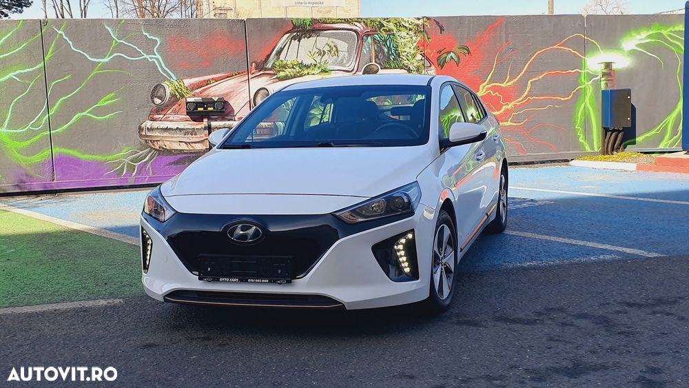Hyundai IONIQ 120CP Exclusive - 21