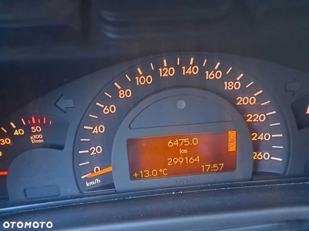 Mercedes-Benz Klasa C - 9