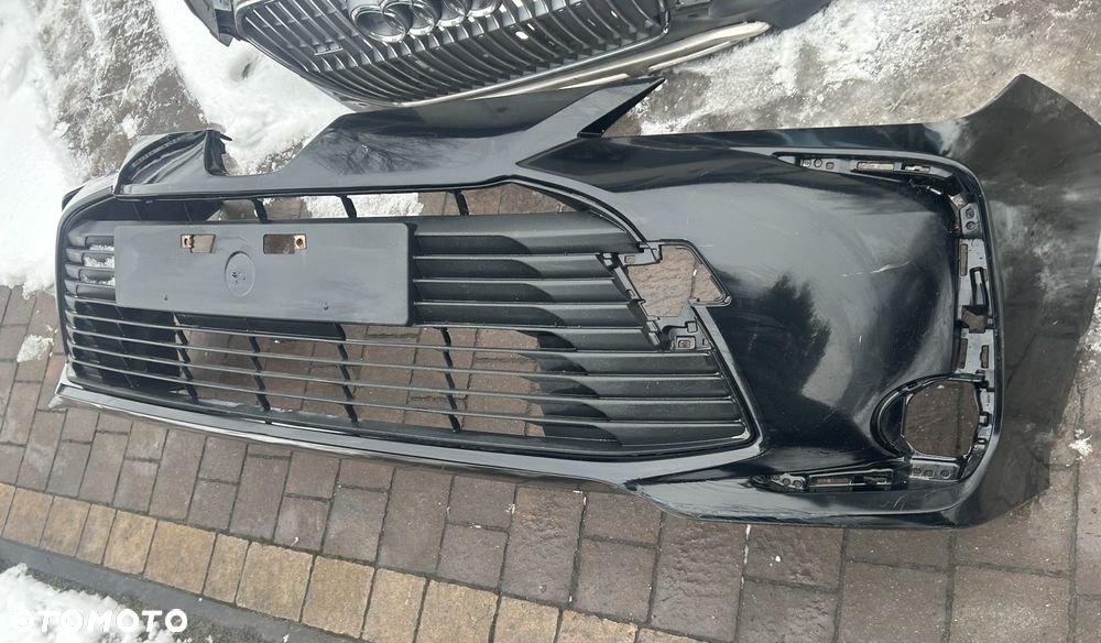 COROLLA E21 SEDAN ZDERZAK PELNY PRZOD 209 ORG. - 3