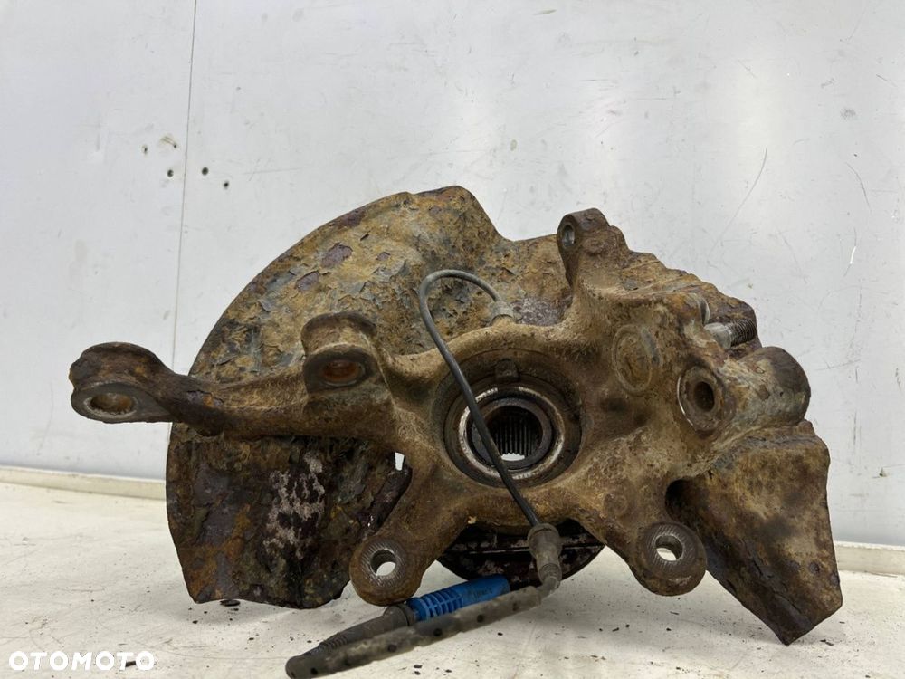 Zwrotnica BMW X5 E53 99-06r. 3.0d 3.0i 4.4i 4.8i piasta lewa przednia czujnik ABS lewy przód - 7