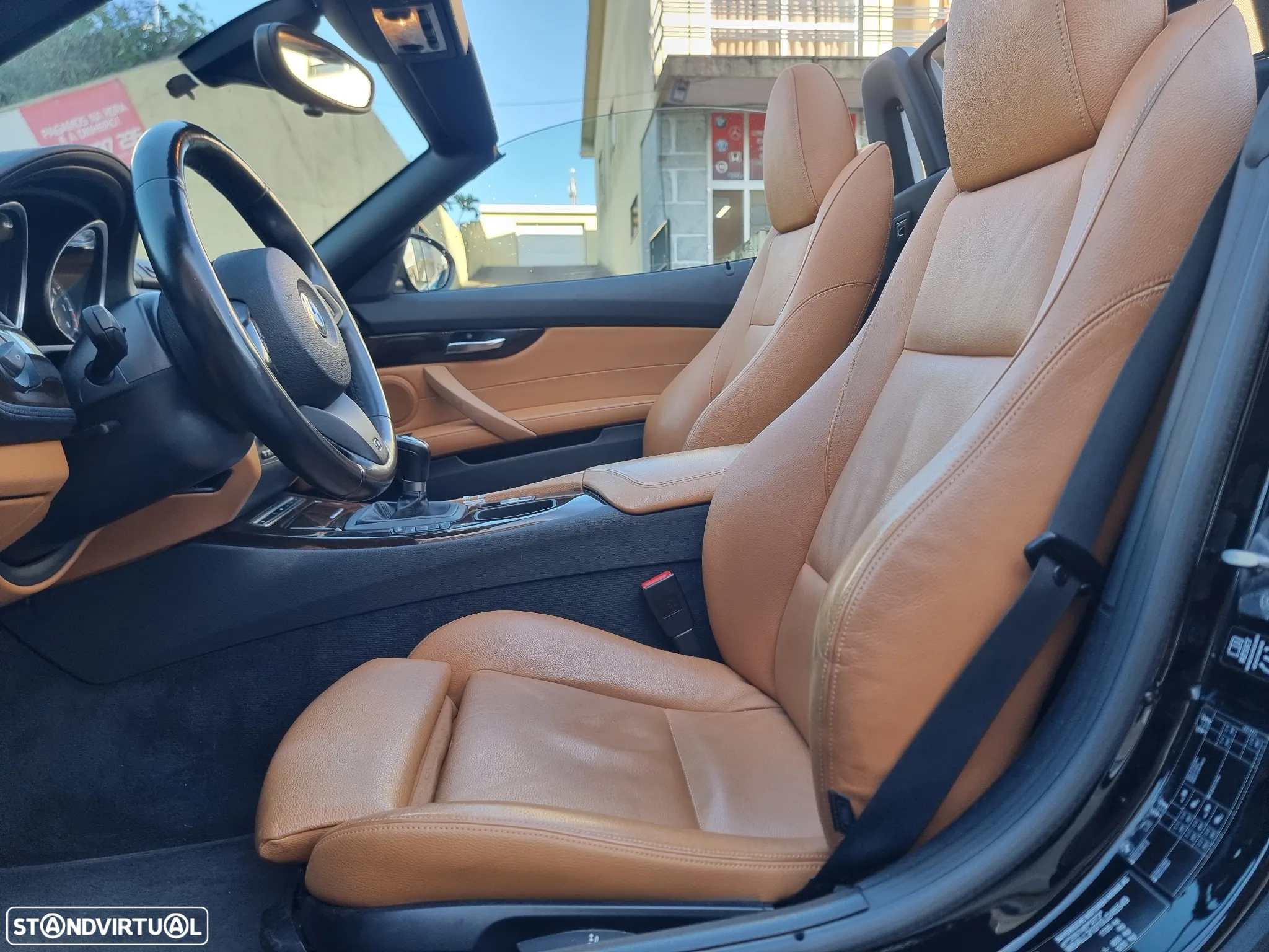 BMW Z4 sDrive20i - 11