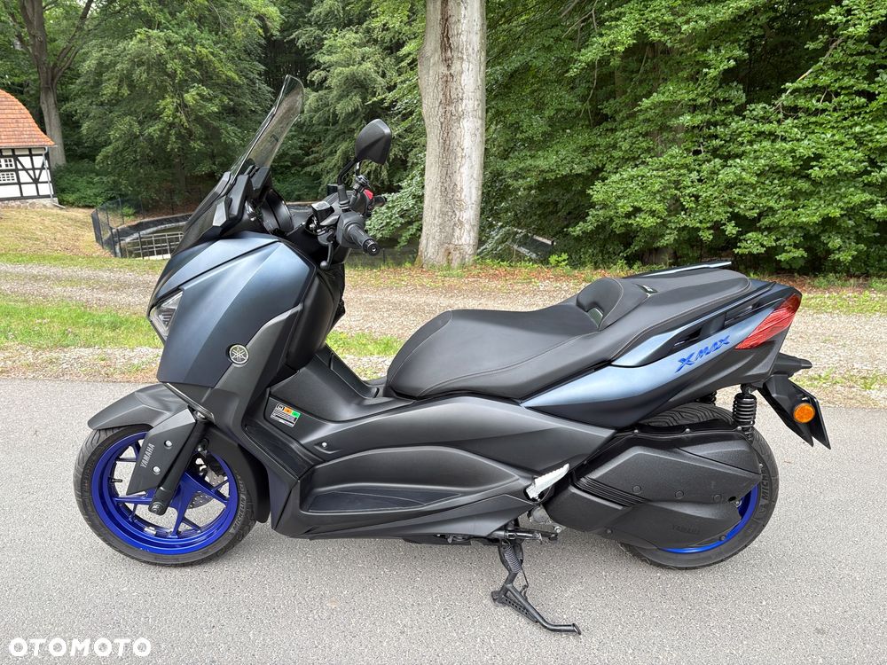 Yamaha X-max - 37