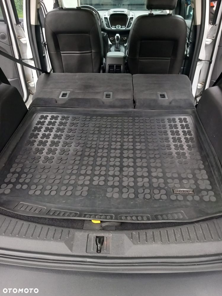 Ford Escape - 6