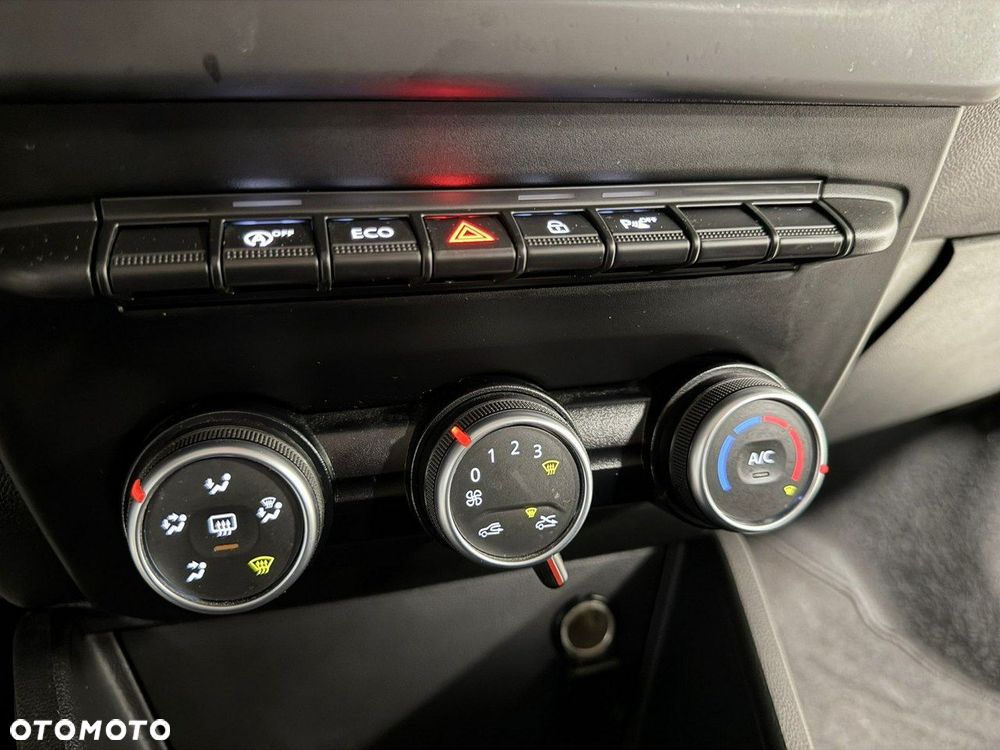 Dacia Duster 1.6 SCe Comfort - 22