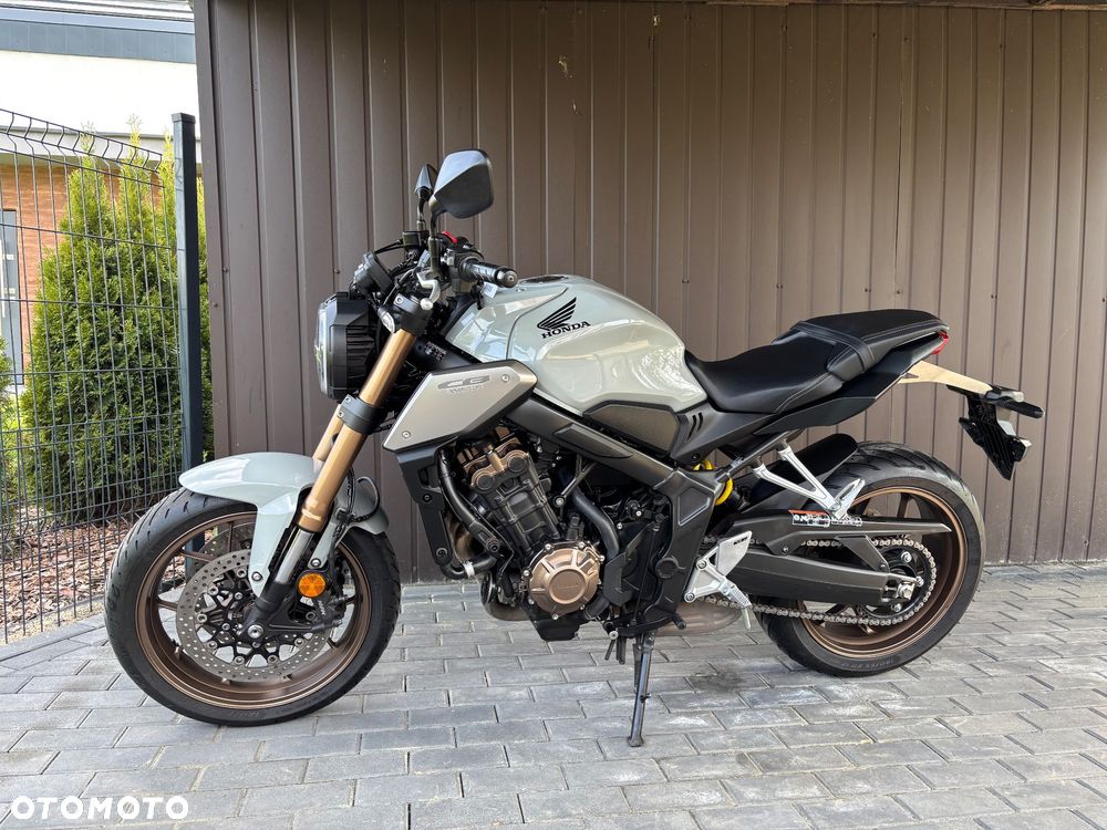 Honda CB - 31