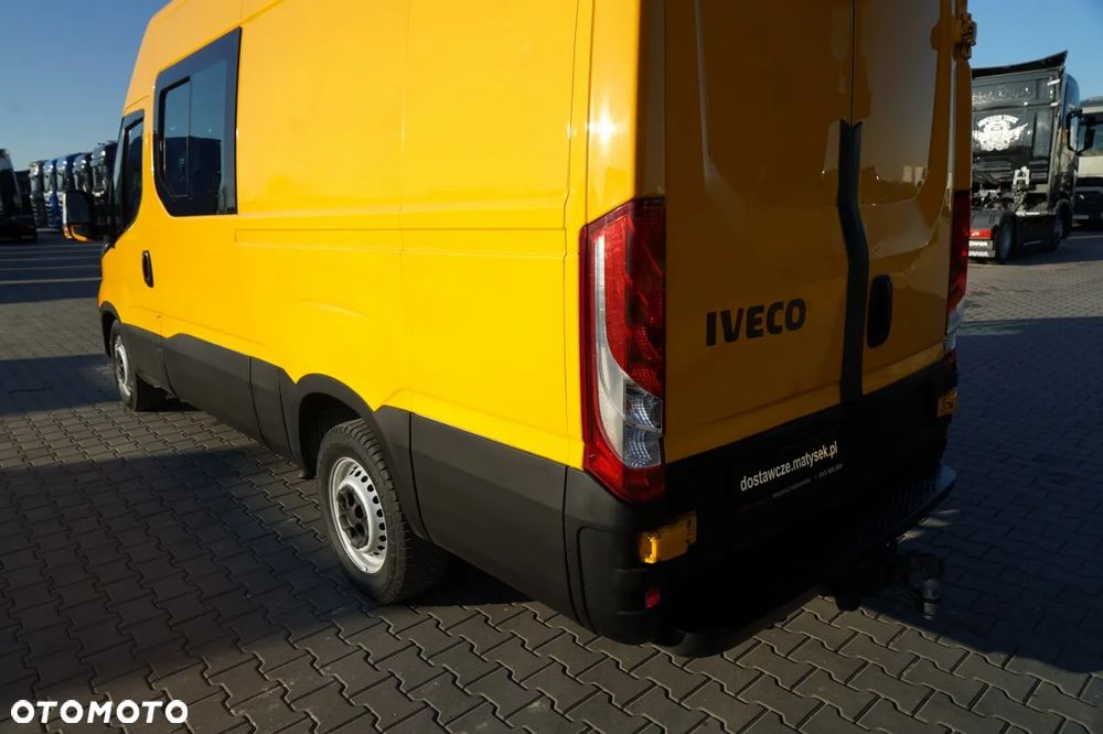 Iveco DAILY 35-140 / BRYGADÓWKA / 7 MIEJSC / BLASZAK / FURGON / SPROWADZONY - 13
