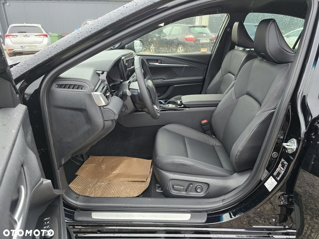Toyota Camry 2.5 Hybrid Executive CVT - 12