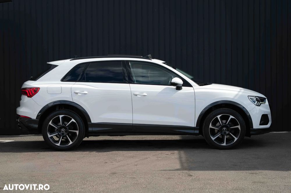 Audi Q3 2.0 35 TDI S tronic quattro Advanced - 4