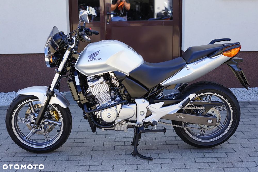 Honda CBF - 21