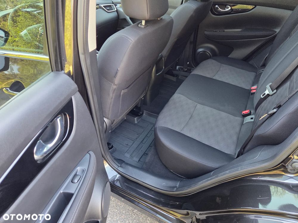 Nissan Qashqai 1.2 DIG-T Tekna Xtronic - 24