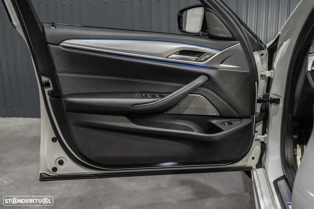 BMW 520 d Pack M Auto - 18