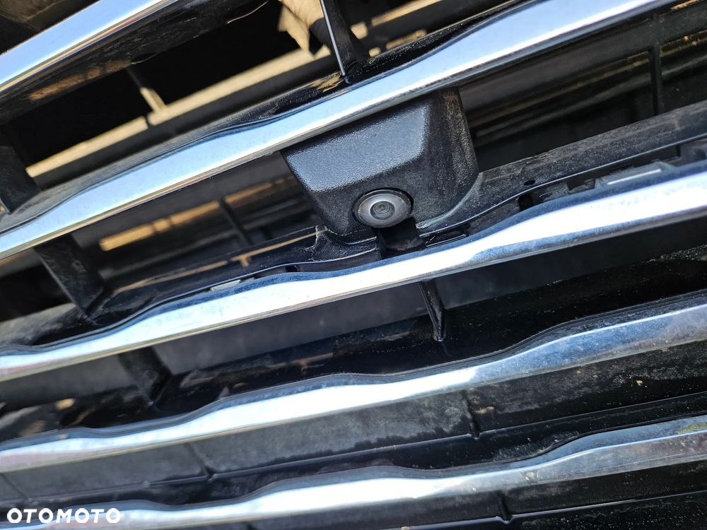 Ford Galaxy 2.5 Hybrid Titanium CVT - 2