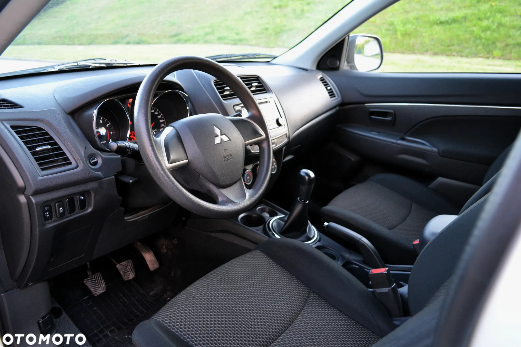 Mitsubishi ASX 1.6 Instyle AS&G - 5