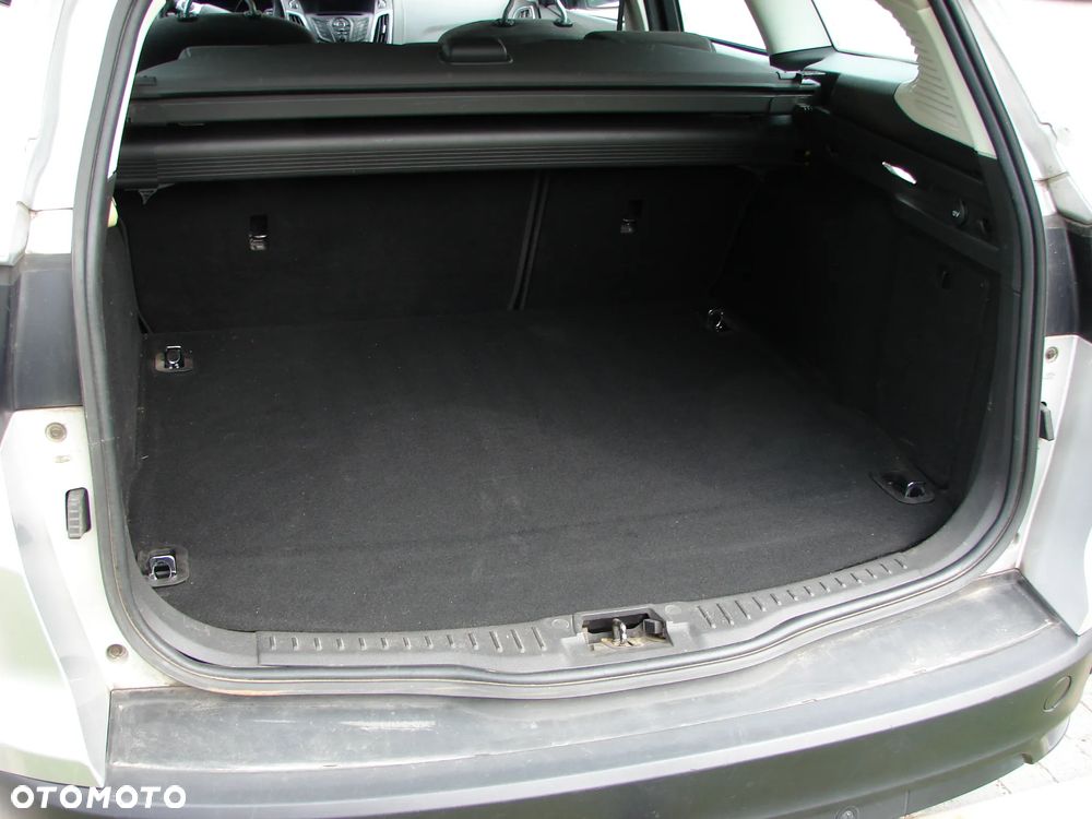 Ford Focus Turnier 1.6 TDCi DPF Start-Stopp-System Titanium - 11