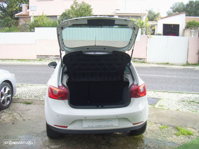 SEAT Ibiza 1.2 TSI Sport - 32