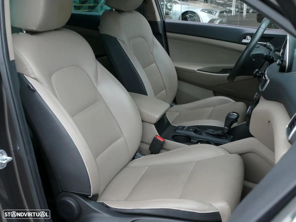Hyundai Tucson 1.6 CRDi Premium DCT - 30