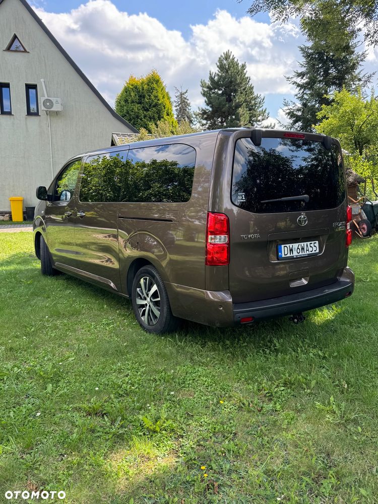 Toyota ProAce Kombi D-4D Long 2,8t - 4