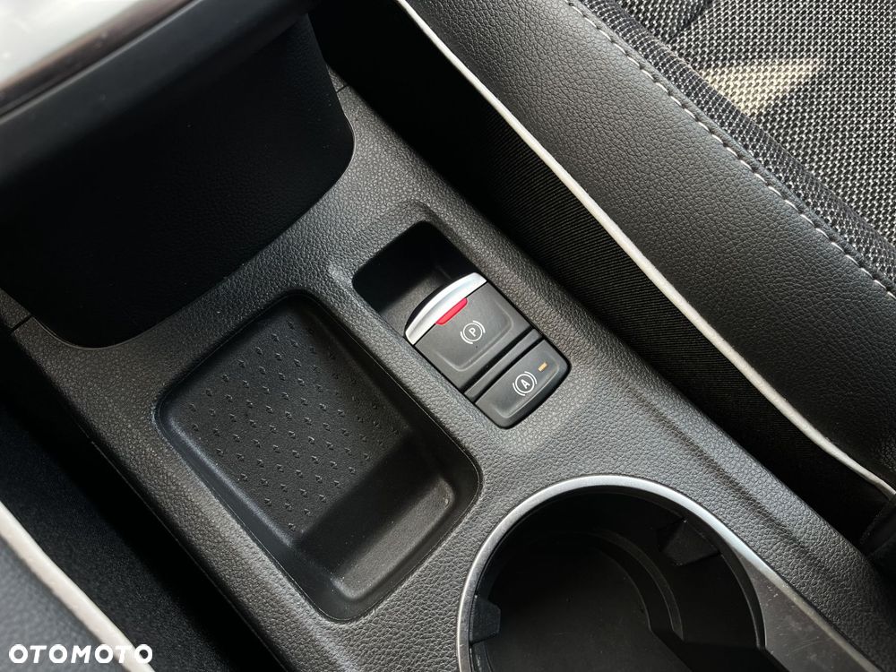 Renault Captur - 27