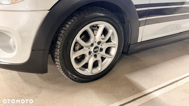 MINI Cooper Standard - 29