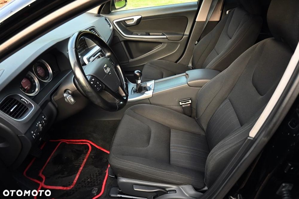 Volvo V60 - 27