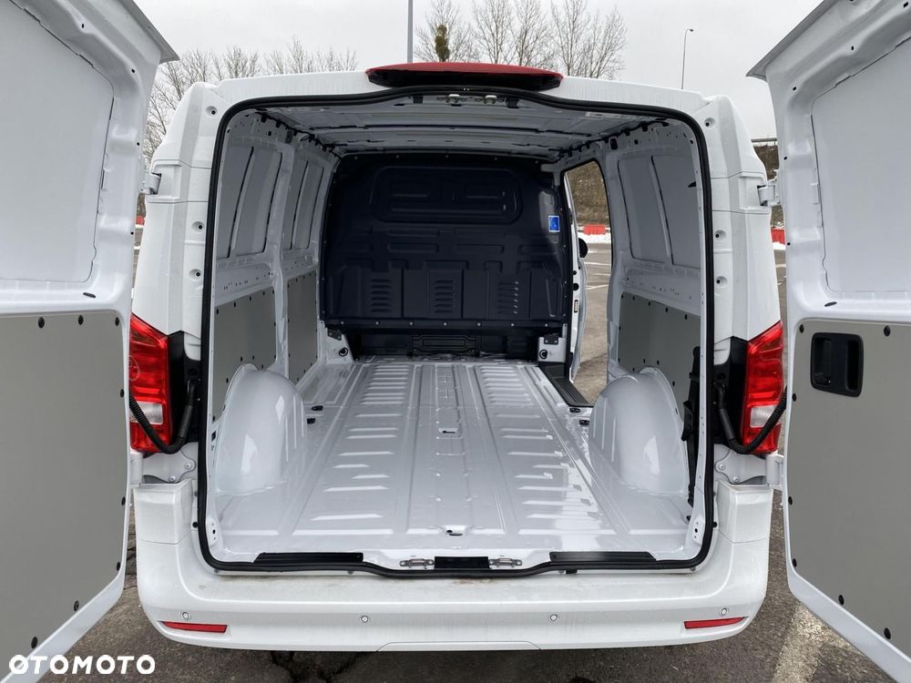 Mercedes-Benz Vito - 20