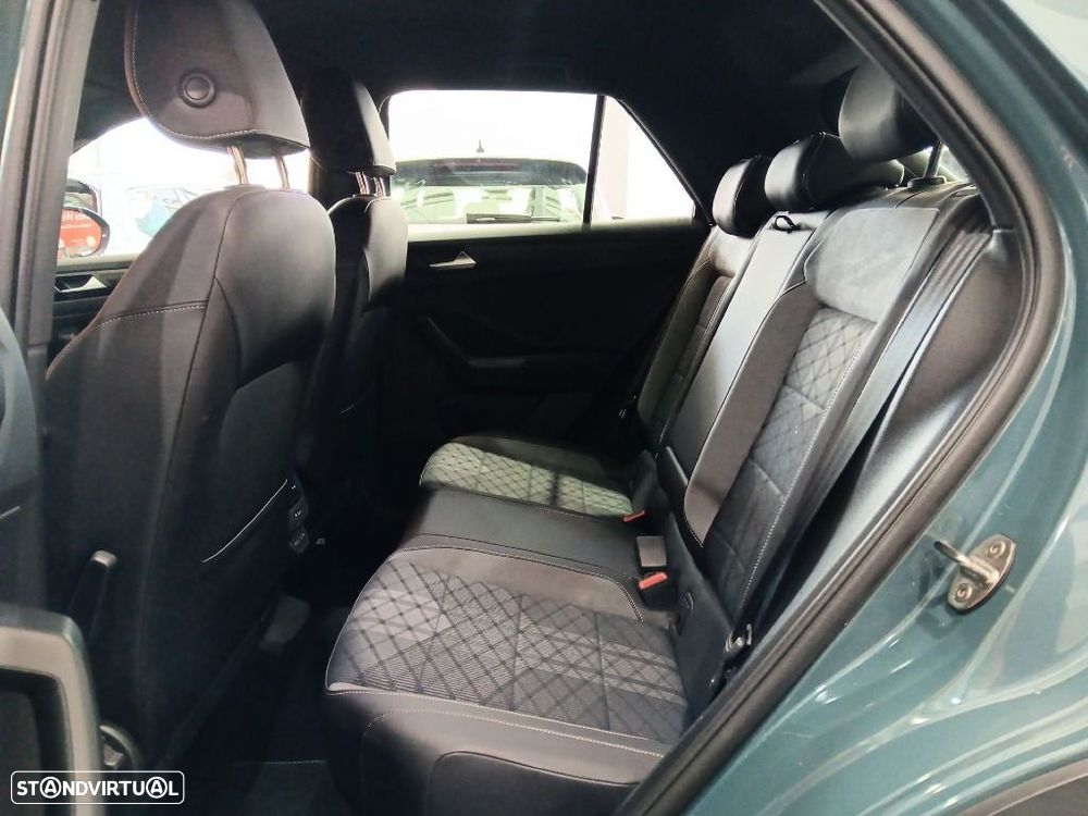 VW T-Roc 2.0 TDI R-Line DSG - 33