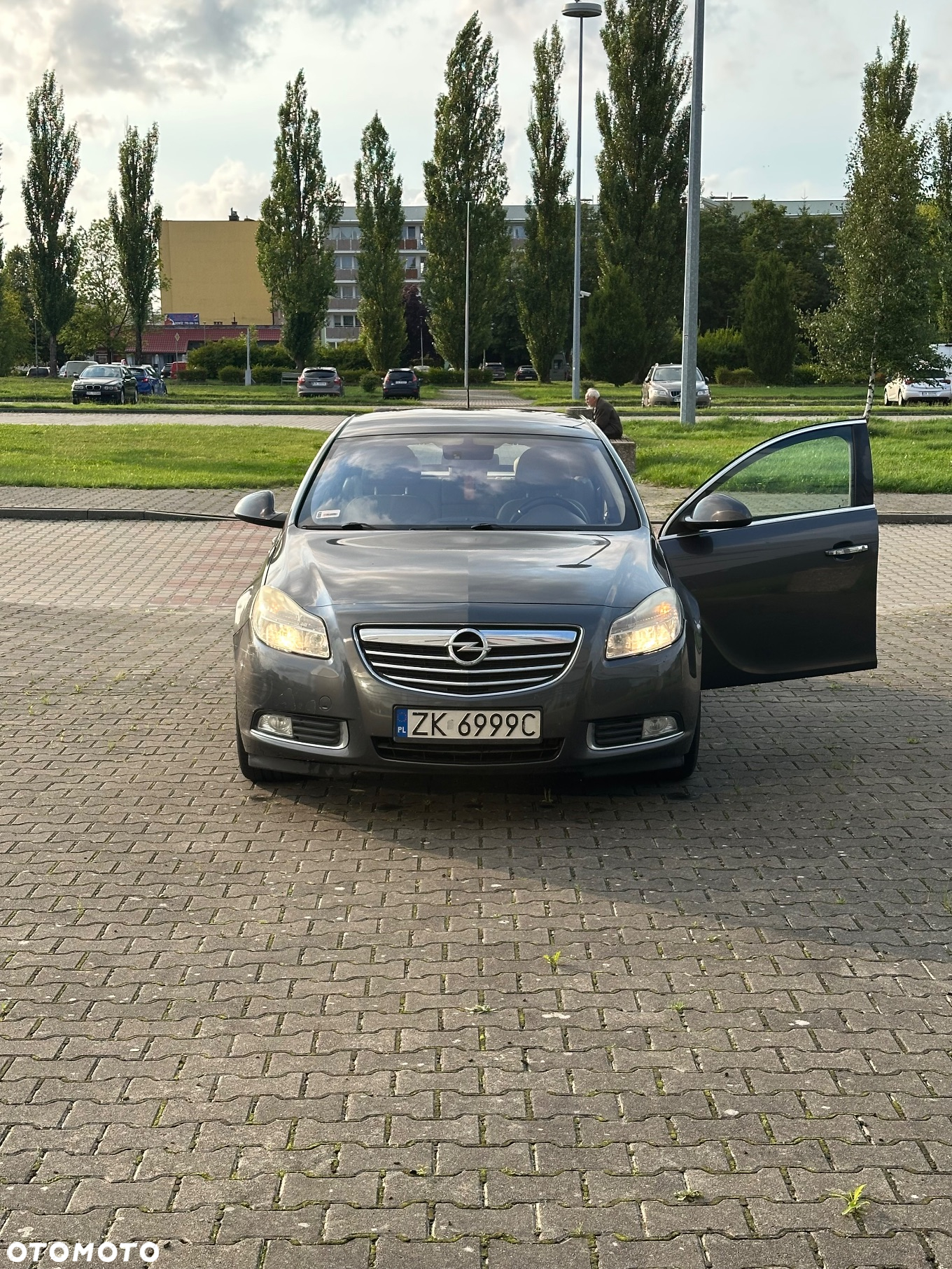 Opel Insignia 1.8 - 11
