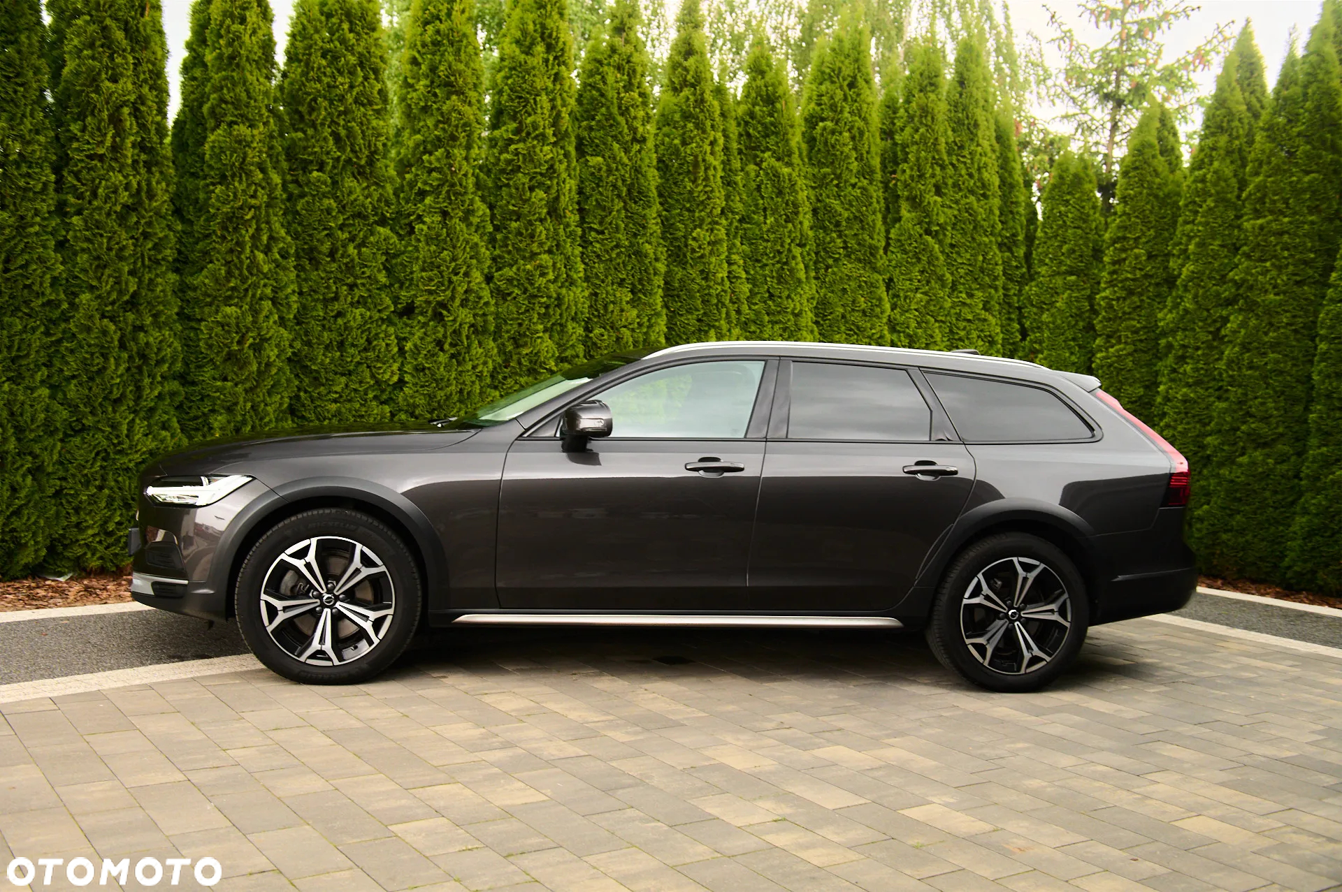Volvo V90 Cross Country B4 D AWD Pro - 5