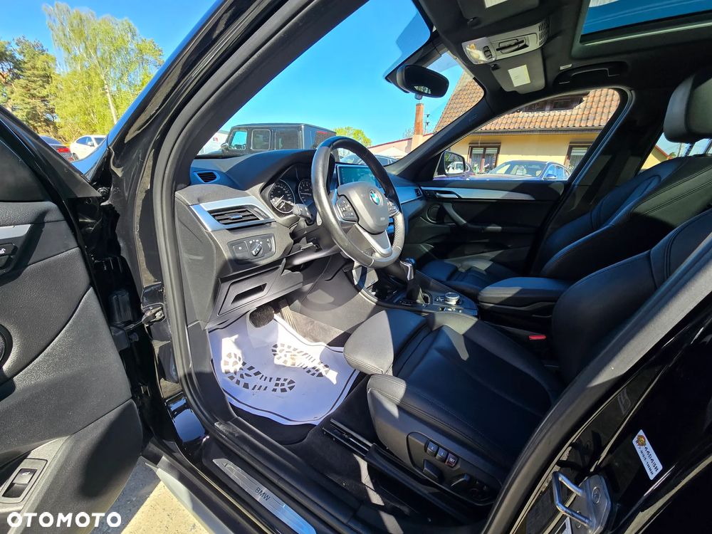 BMW X1 xDrive25i xLine - 15