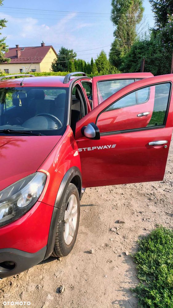 Dacia Sandero - 6