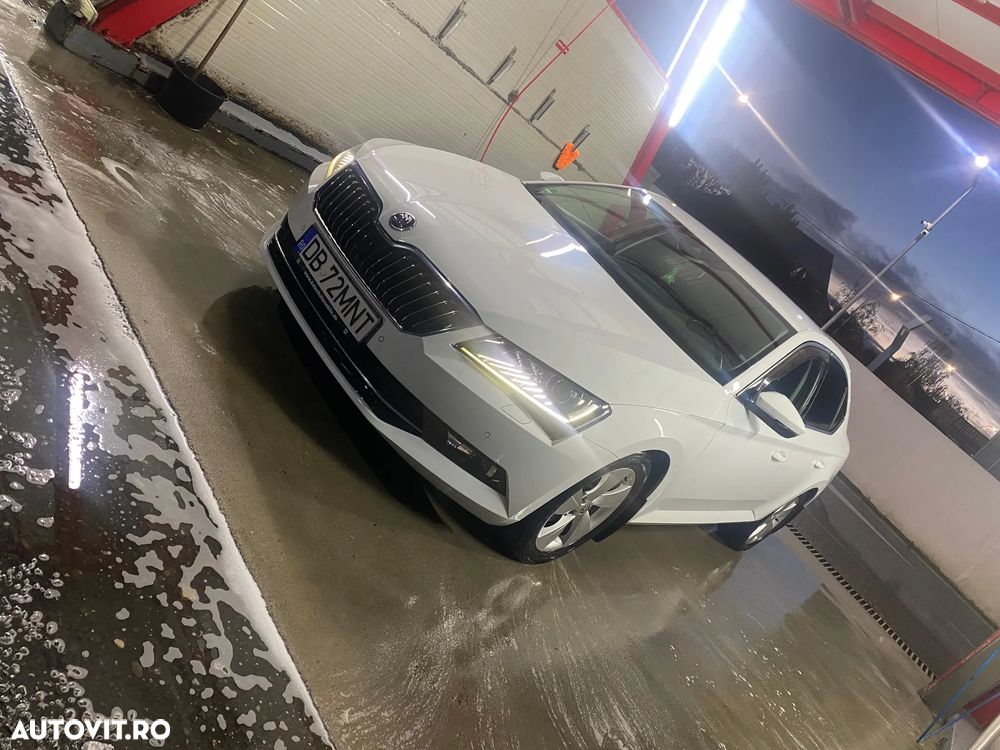 Skoda Superb 2.0 TDI DSG Ambition - 7