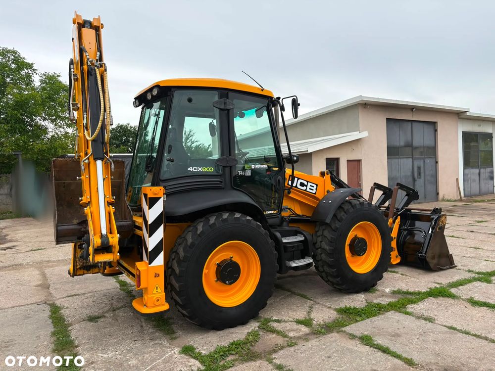 JCB 4CX - 9