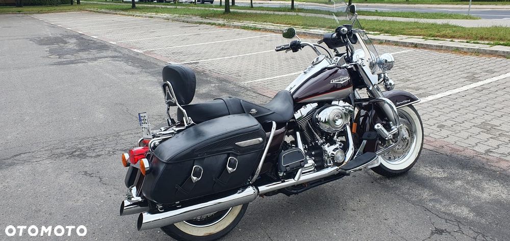 Harley-Davidson Touring Road King - 18