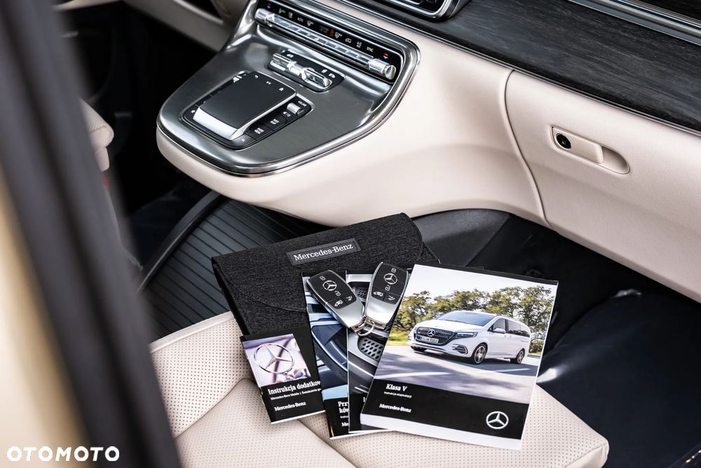 Mercedes-Benz Klasa V 300 d 4-Matic 9G-Tronic Exclusive (d³ugi) - 39