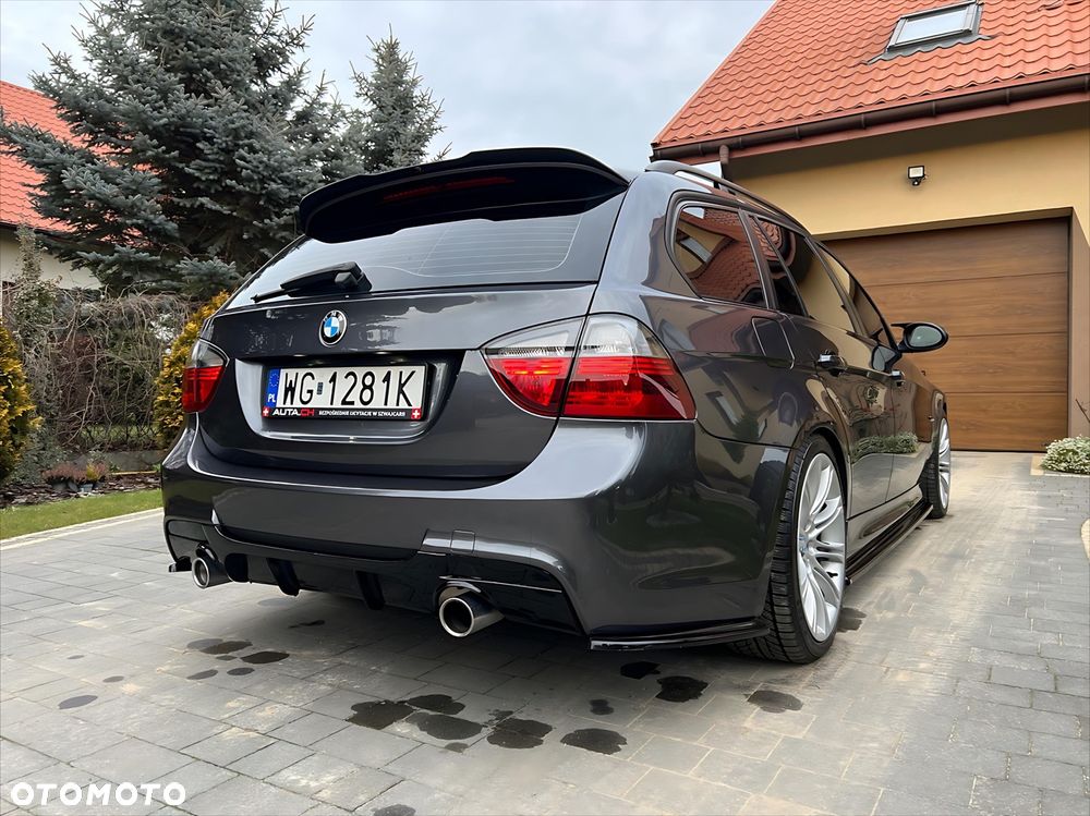 BMW Seria 3 330i Edition Sport - 9