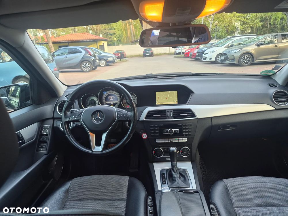 Mercedes-Benz Klasa C 180 (BlueEFFICIENCY) 7G-TRONIC Avantgarde - 11