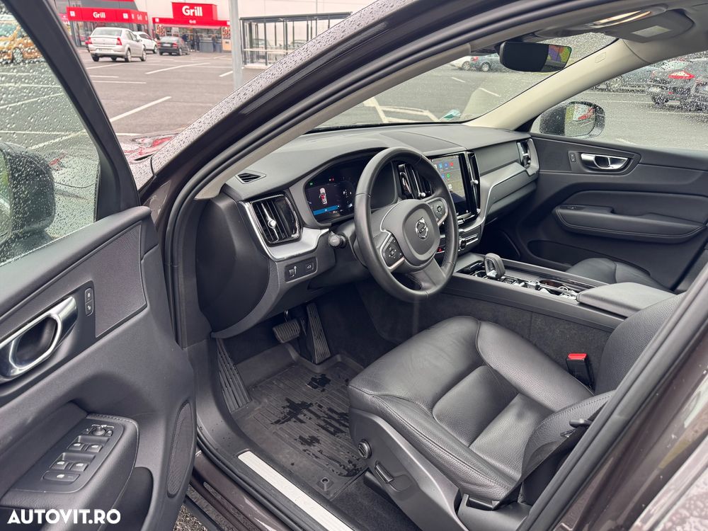 Volvo XC 60 B4 MHEV AT FWD Core - 7