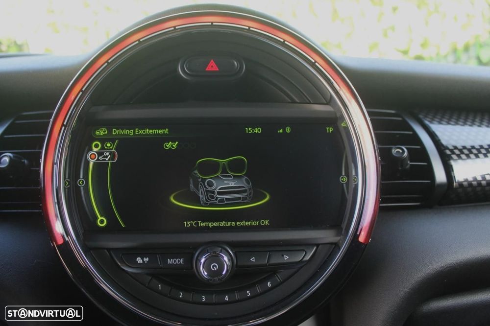 MINI 3 Portas John Cooper Works Auto Desportiva - 21