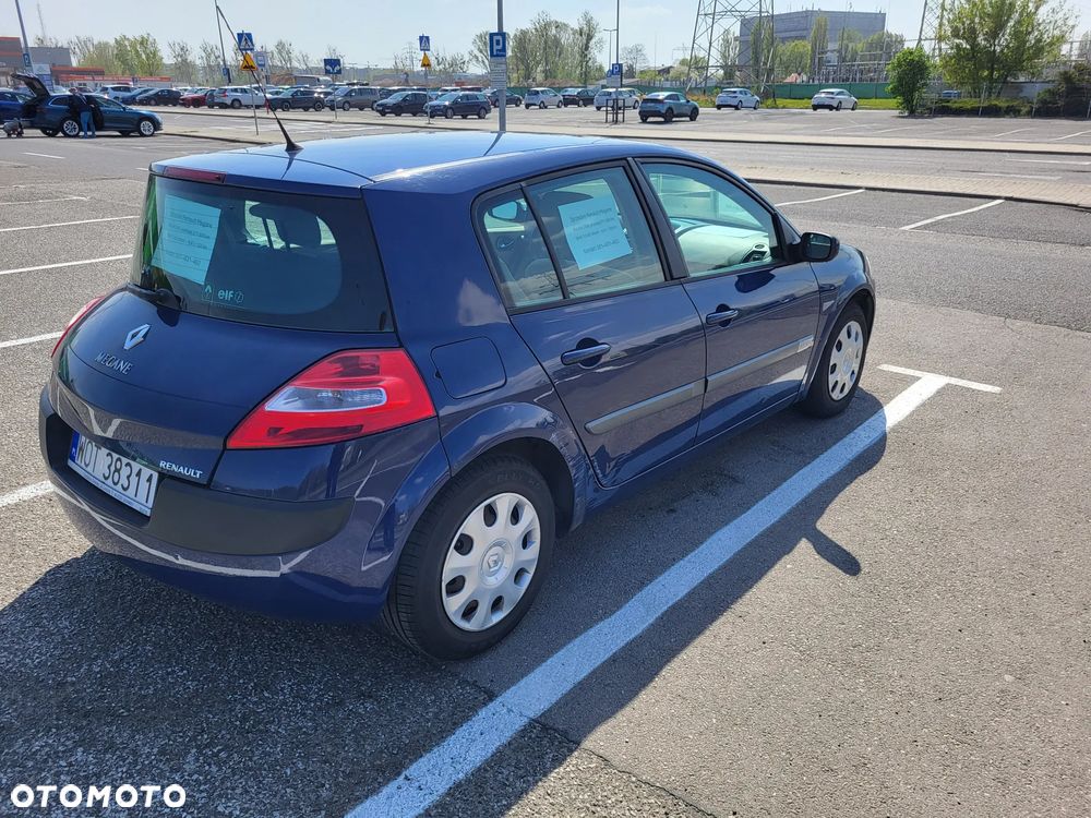 Renault Megane 1.5 dCi Pack Authentique - 6