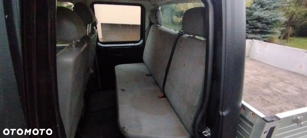 Volkswagen T5 - 6