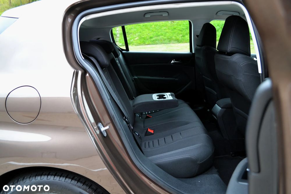 Peugeot 308 155 THP Premium - 12